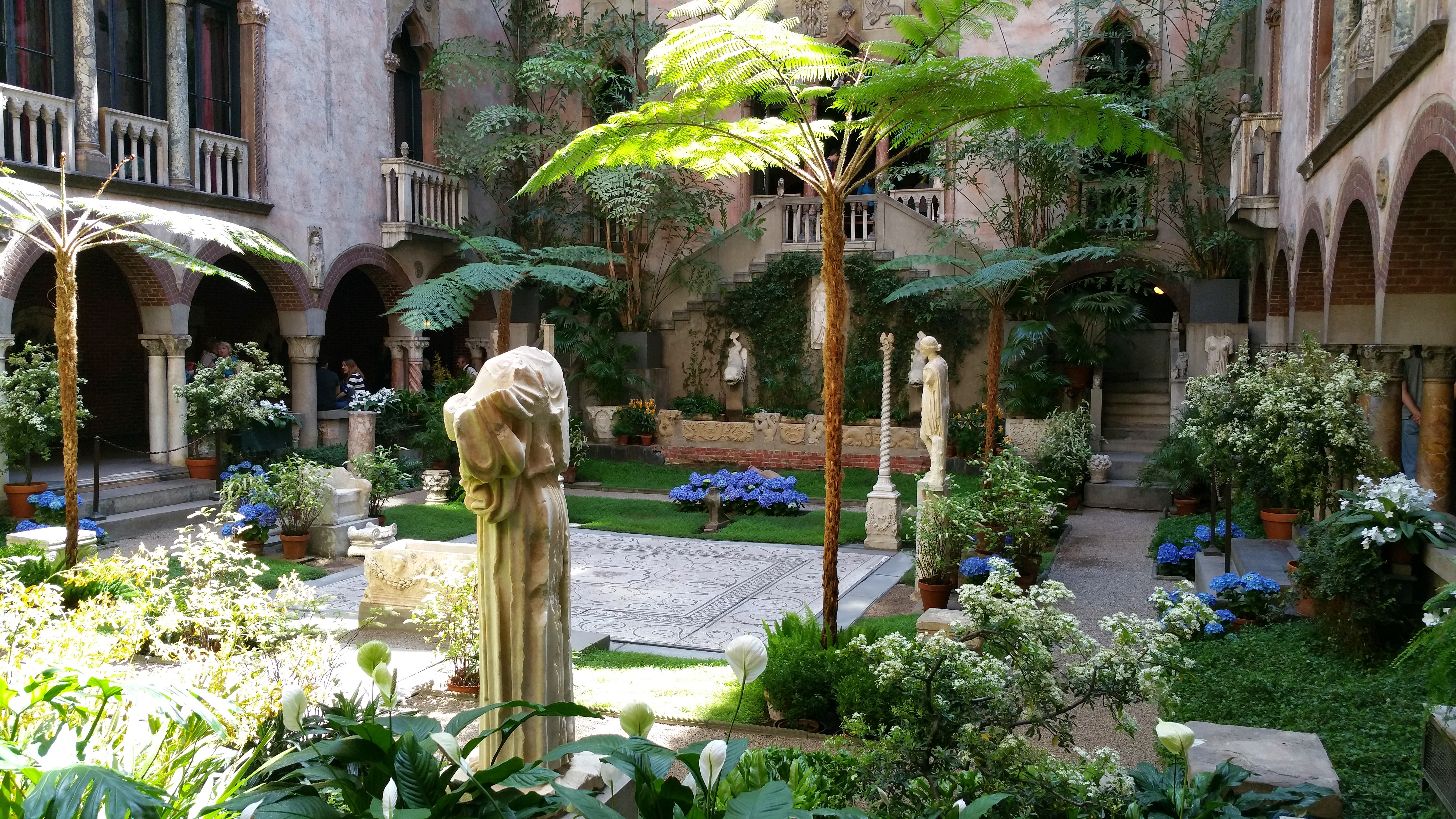 Ron and Ree in Boston